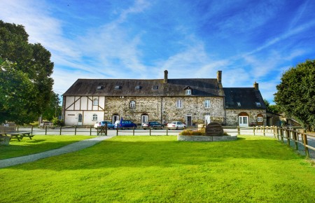 La GrandFerme main building Exterior