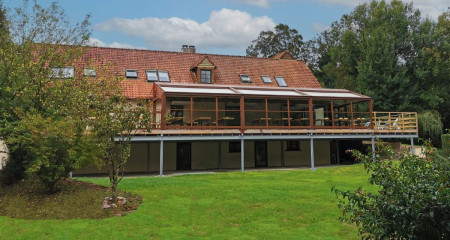 New Moulin Exterior Picture